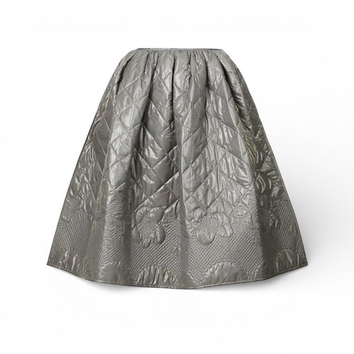 Cecilie Bahnsen Mala Floral Quilted Skirt The Cotswolds Daughter
grey designer A-line skirt women
Cecilie Bahnsen camellia inspired skirt
luxury floral quilted skirt editorial style