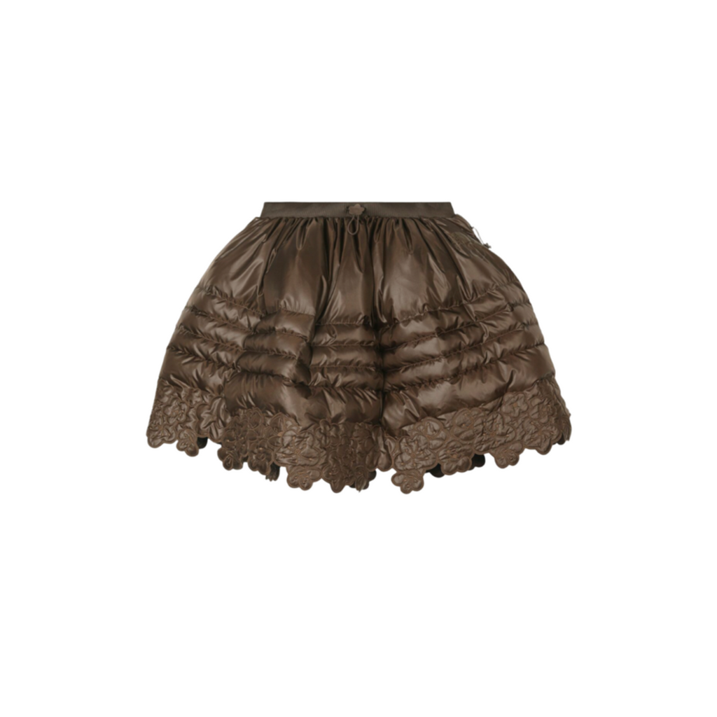 Cecilie Bahnsen North Face skirt The Cotswolds Daughter
designer skirt soil brown
luxury scalloped hem skirt women
Cecilie Bahnsen collaboration skirt
