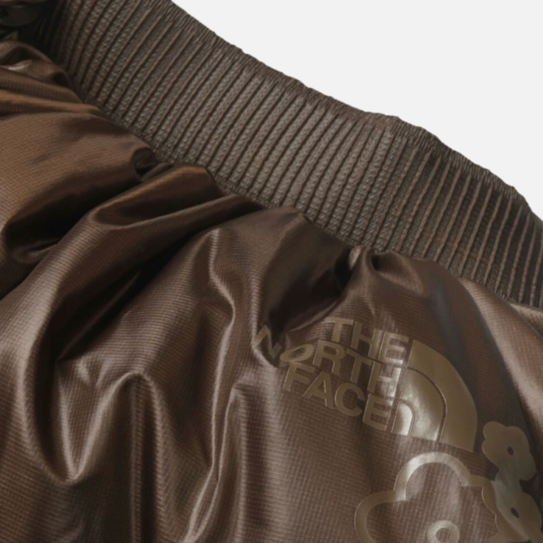 Cecilie Bahnsen North Face skirt The Cotswolds Daughter
designer skirt soil brown
luxury scalloped hem skirt women
Cecilie Bahnsen collaboration skirt