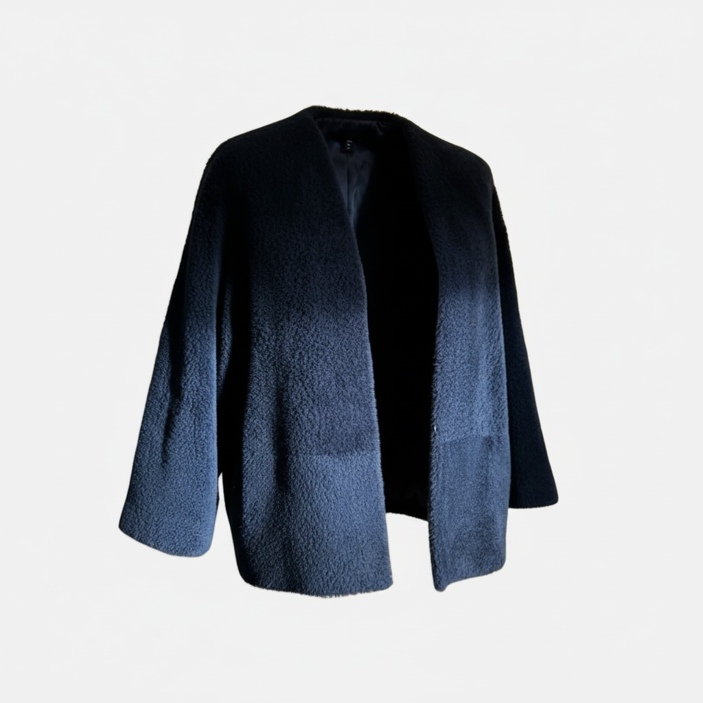 Gushlow and Cole navy shearling jacket The Cotswolds Daughter
luxury navy shearling coat women
Gushlow and Cole designer shearling jacket
Made in England navy shearling women