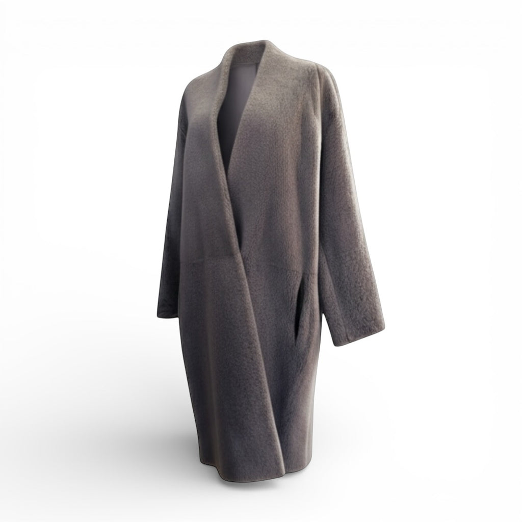 Gushlow and Cole grey shearling coat The Cotswolds Daughter
dark grey stand collar shearling coat women
luxury grey designer shearling coat
Made in England shearling coat women