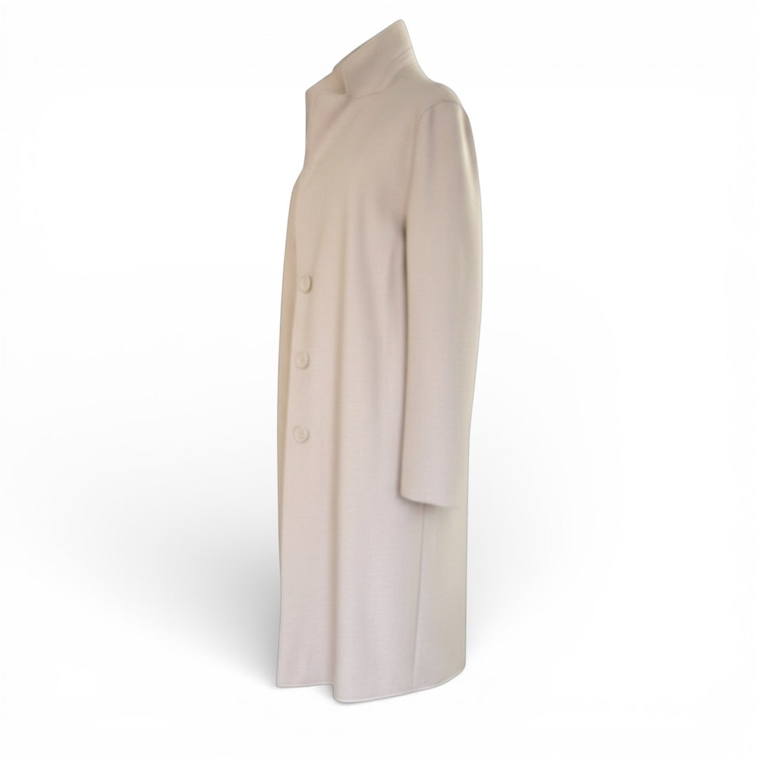 Harris Wharf jacket The Cotswolds Daughter
womens designer jacket Harris Wharf
timeless tailored jacket women
quiet luxury womens outerwear