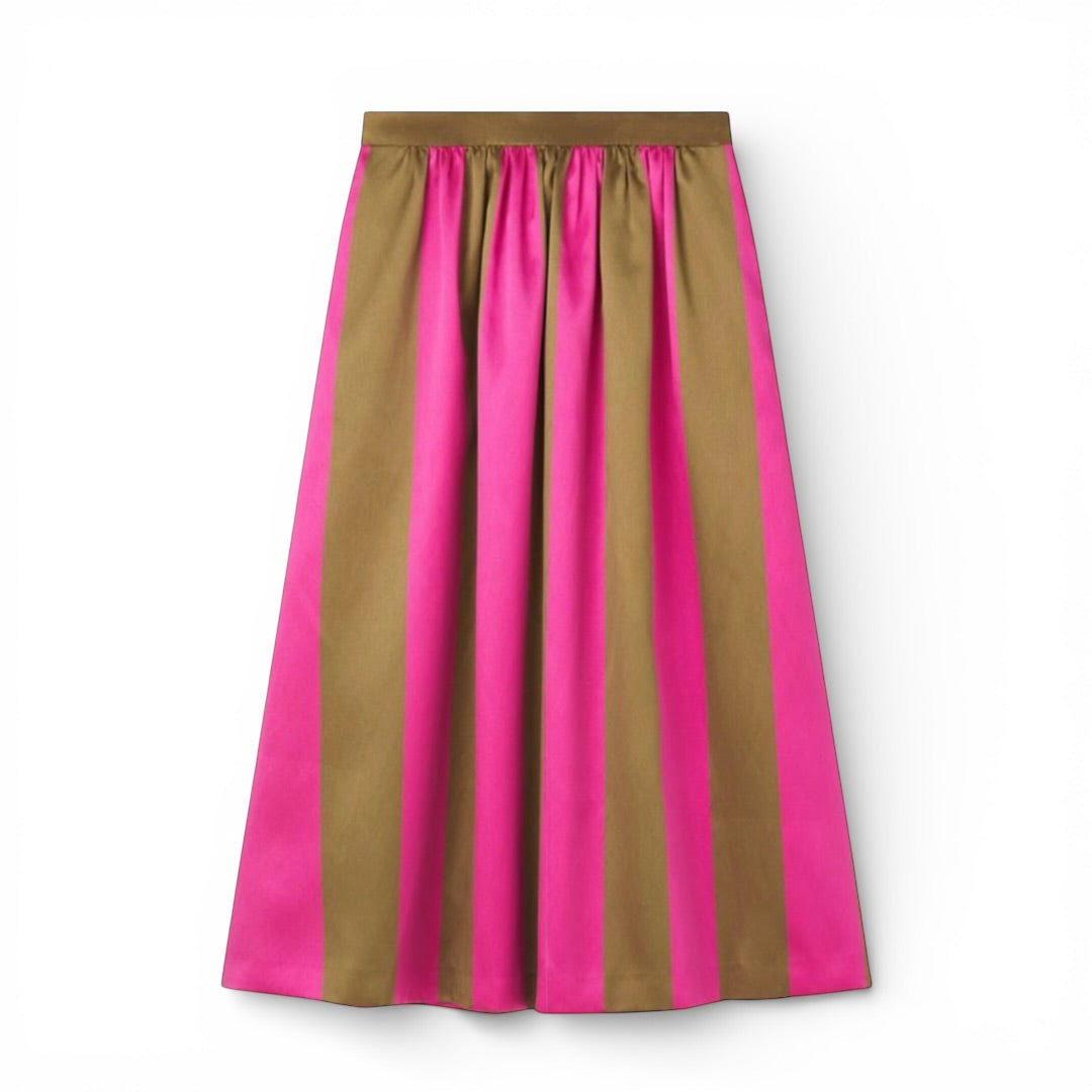 LK Bennett Olsen Skirt The Cotswolds Daughter
olive magenta jacquard skirt women
LK Bennett stripe event skirt
designer occasion skirt editorial style