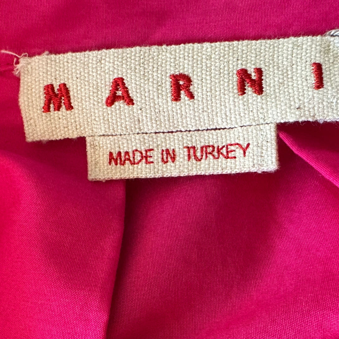 Marni Cerise Skirt The Cotswolds Daughter
raspberry designer skirt women
cerise statement skirt Marni
editorial colourful skirt women