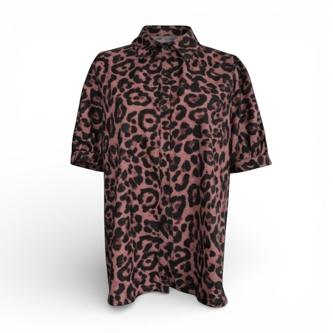 leopard print parisian blouse womens fashion
parisian cafe style leopard blouse
womens leopard print shirt The Cotswolds Daughter
timeless leopard print blouse womens style